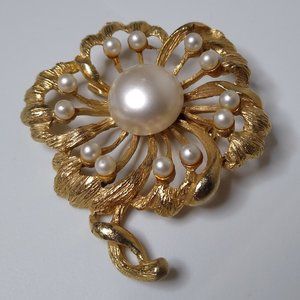 Vintage Faux Pearl And Metal Large Flower Brooch